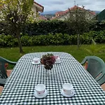 La Casuca Del Jardin Apartment San Vicente De La Barquera